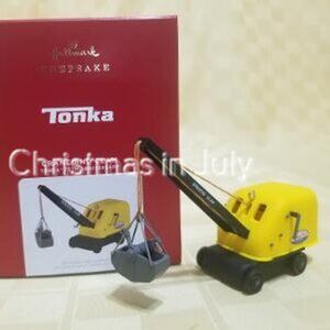 Hallmark 2021 Crane and Clam Tonka Truck Christmas Ornament